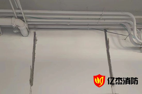 底商开?00q的馆消防施工需要做消防设计? width=